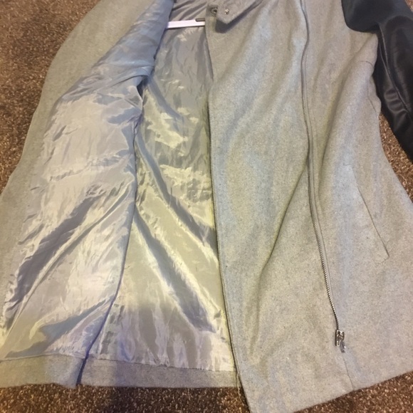 Jacket - Picture 5 of 6